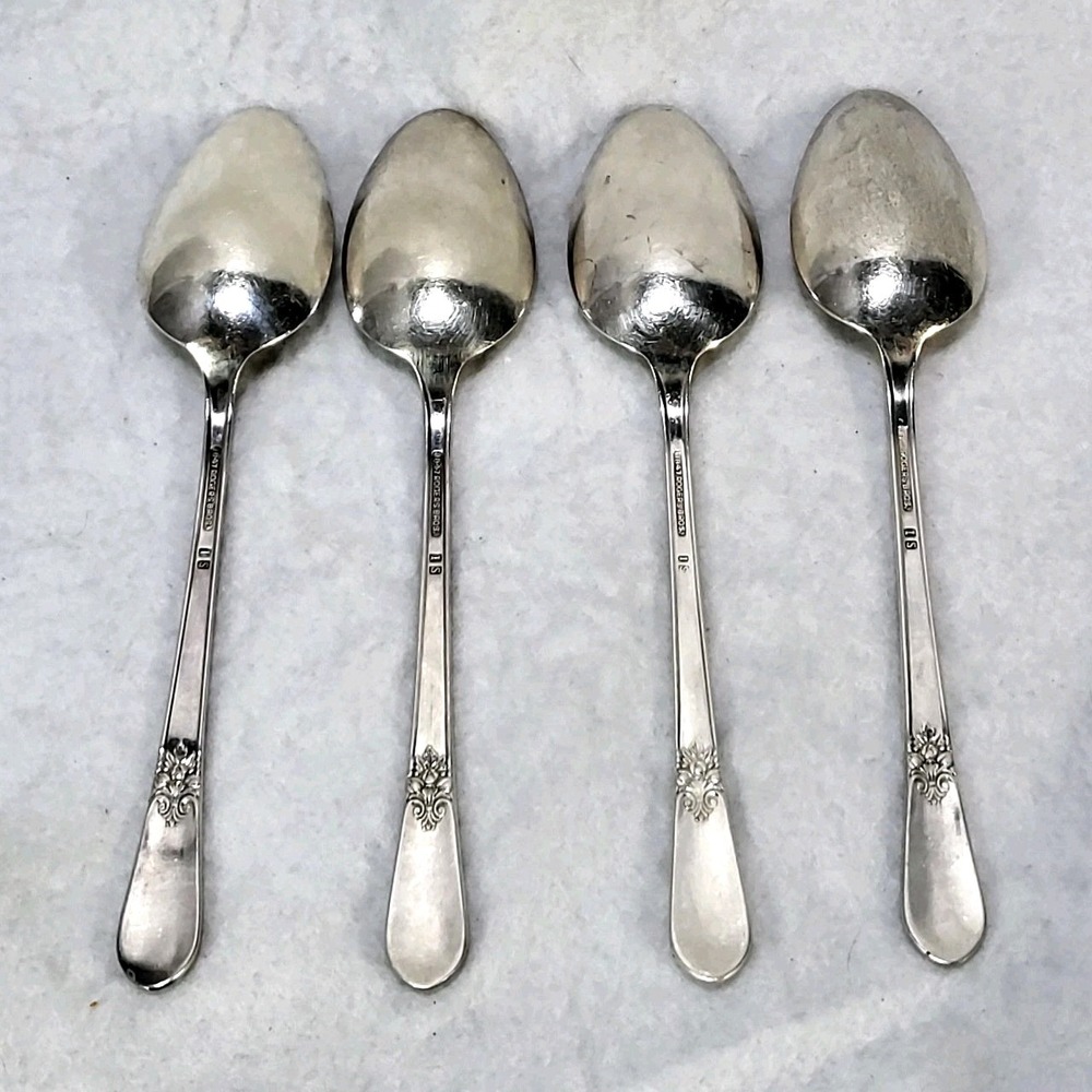 1847 Rogers & Bros Adoration Int'l Silverplate Table Spoon Lot of 4 - Picture 3 of 6